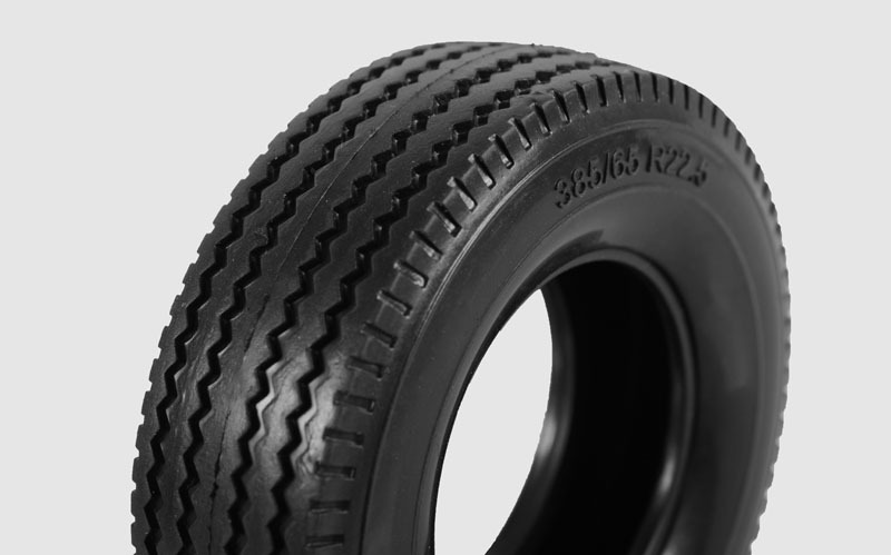 Country Road 1 7" Wide 1 14 Semi Truck Tires